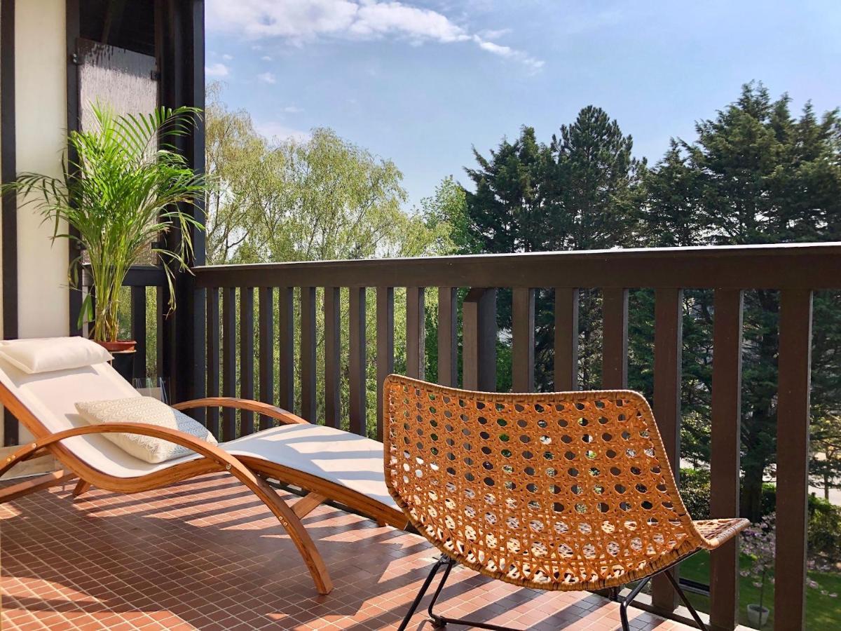 Beau Studio Terrasse Vue Jardin - A 2 Pas De La Mer โดวีลล์ ภายนอก รูปภาพ